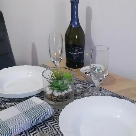 Casa Amelia, Well-served Area Appartement *