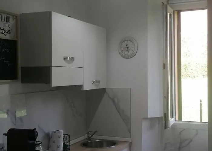 Casa Amelia, Well-served Area * Como